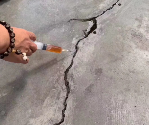 湖里混凝土裂缝修补技术详解​